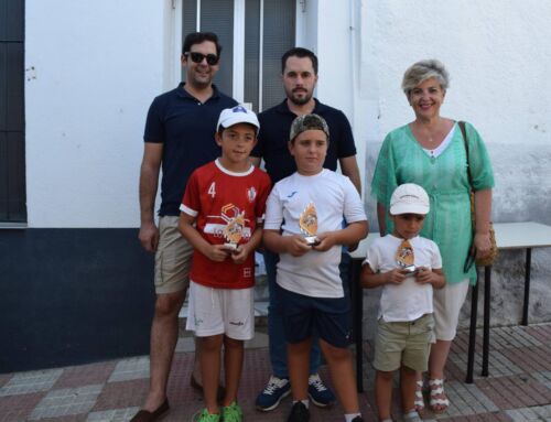 Juan Antonio Díaz ganador del Concurso de Pesca Infantil